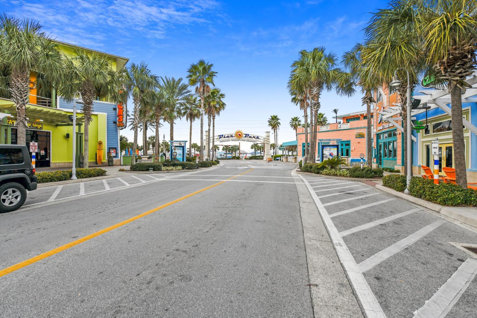 Calypso Resort And Towers #1101-3 By Book That Condo Panama City Beach Exterior photo