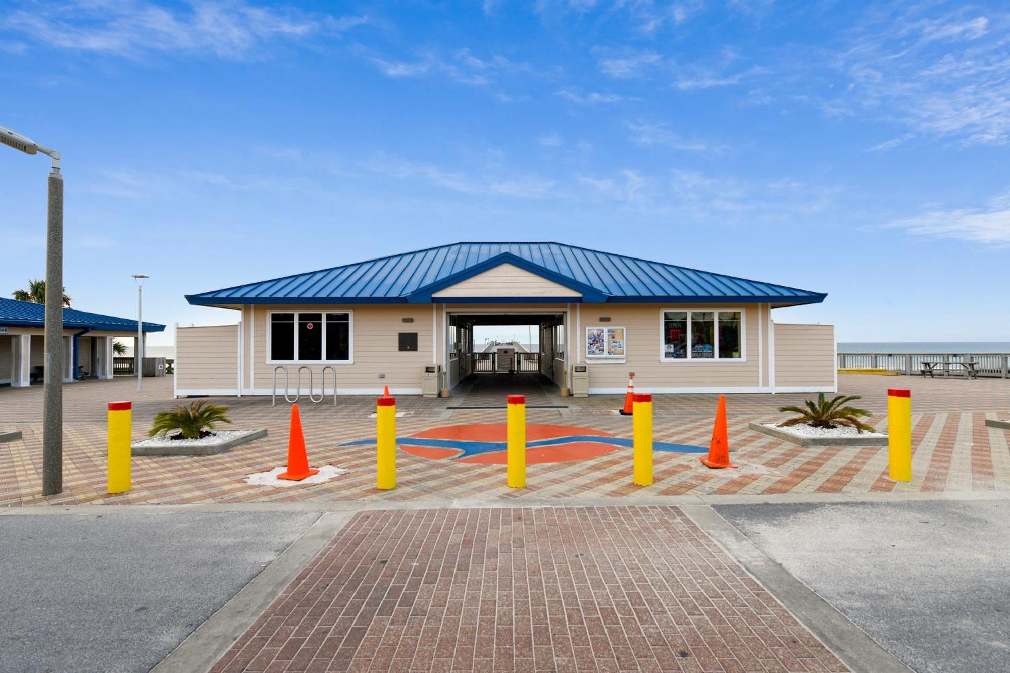 Calypso Resort And Towers #1101-3 By Book That Condo Panama City Beach Exterior photo